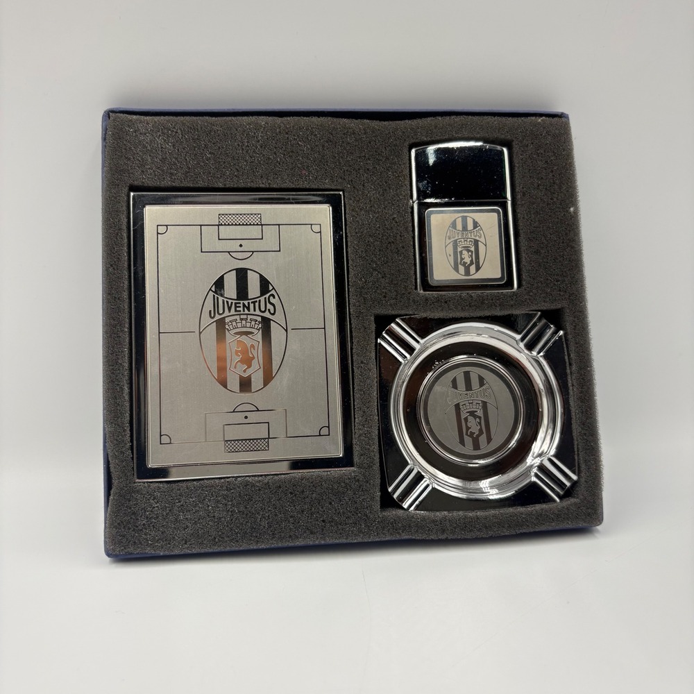 Juventus FC‎ 3 Piece Smoking Gift Set Cigarette Case Lighter Ashtray Chrome Logo